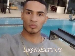 ARONSEXYGUY