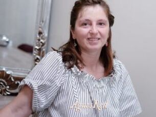 AgnesRed