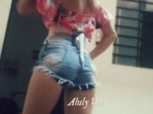 Ahsly_Wet