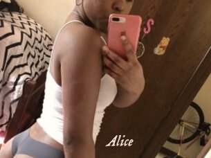 Alice_Coxx