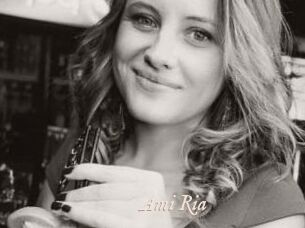 Ami_Ria