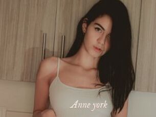 Anne_york