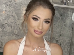 Ariaxjade