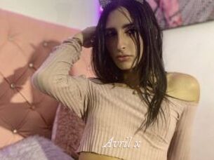 Avril_x