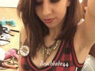 Beachbabe44