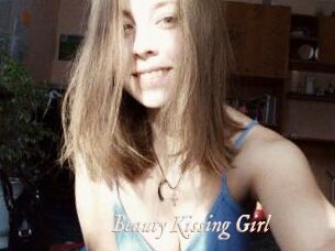 Beauty_Kissing_Girl