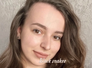 Black_snakee