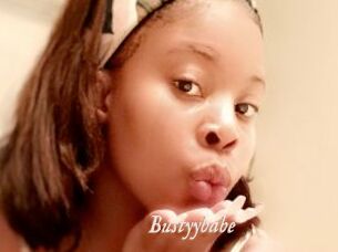 Bustyybabe
