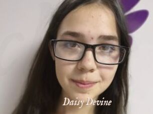 Daisy_Devine