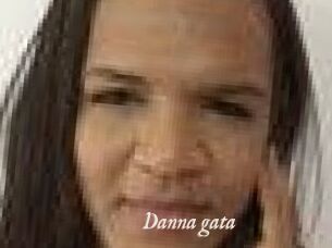 Danna_gata