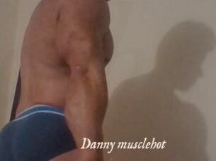 Danny_musclehot