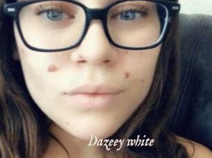 Dazeey_white