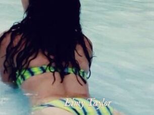 Eimy_Taylor