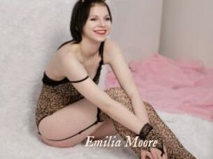 Emilia_Moore