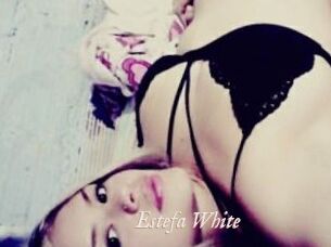 Estefa_White