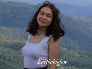 Earthabiglow