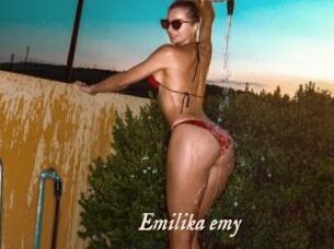 Emilika_emy