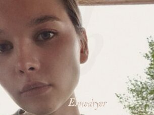 Esmedryer