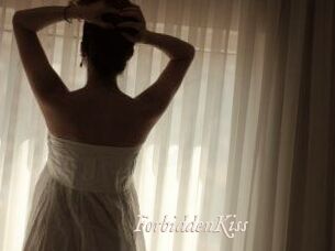 ForbiddenKiss_