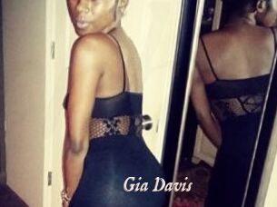 Gia_Davis