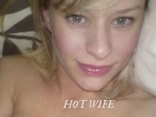 HOT_WIFE