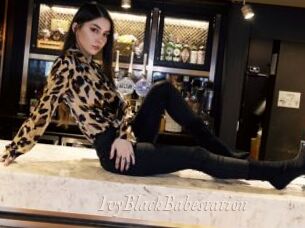 IvyBlackBabestation