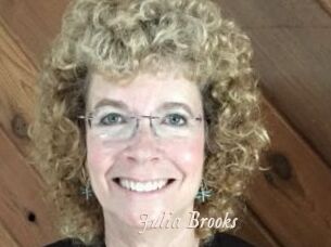 Julia_Brooks