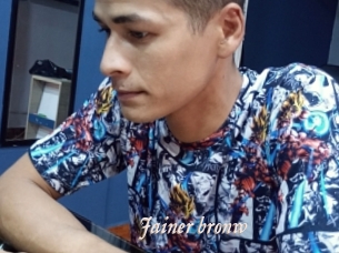 Jainer_bronw