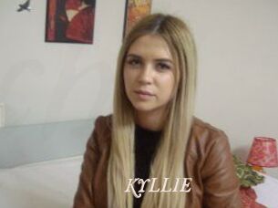 KYLLIE_