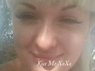 Kiss_Me_XoXo
