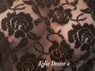 Kylie_Desire_x