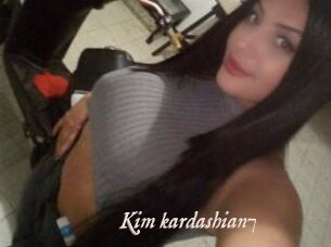Kim_kardashian7