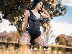 Lia_Tayloor