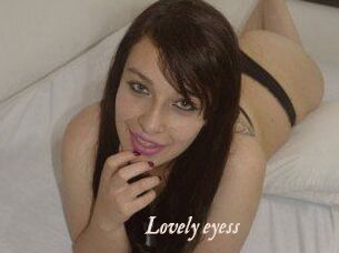 Lovely_eyess