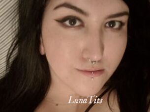 LunaTits