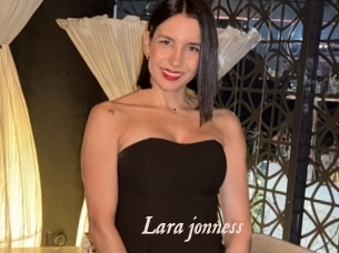 Lara_jonness