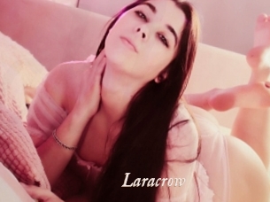 Laracrow