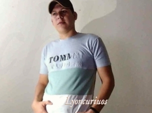Lyoncuriuos