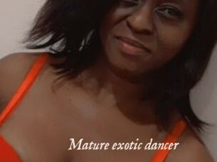 Mature_exotic_dancer