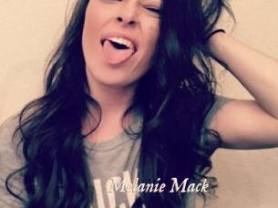 Melanie_Mack