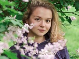 MiaBennett