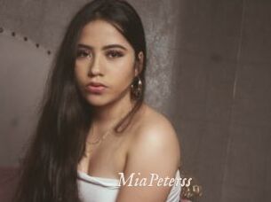 MiaPeterss
