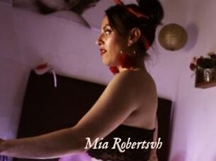 Mia_Robertsvh