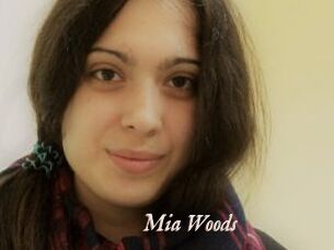 Mia_Woods