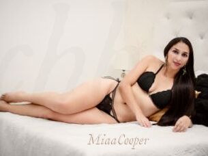 MiaaCooper