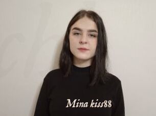 Mina_kiss88