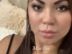 Miss_Cleo