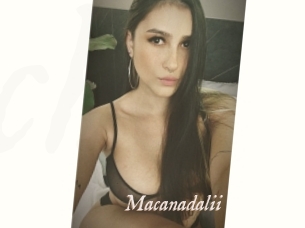 Macanadalii