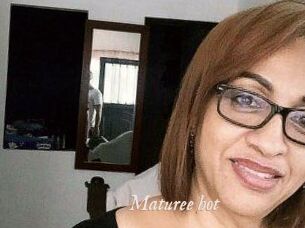 Maturee_hot