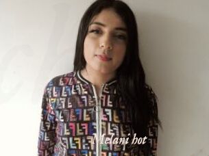 Melani_hot